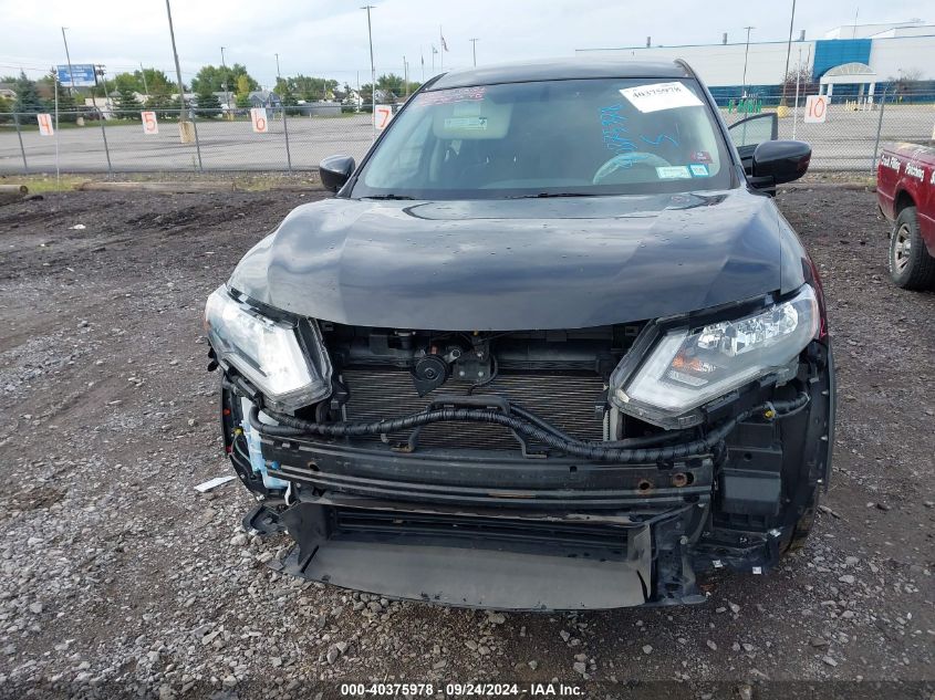 2017 Nissan Rogue S VIN: JN8AT2MV4HW261884 Lot: 40375978