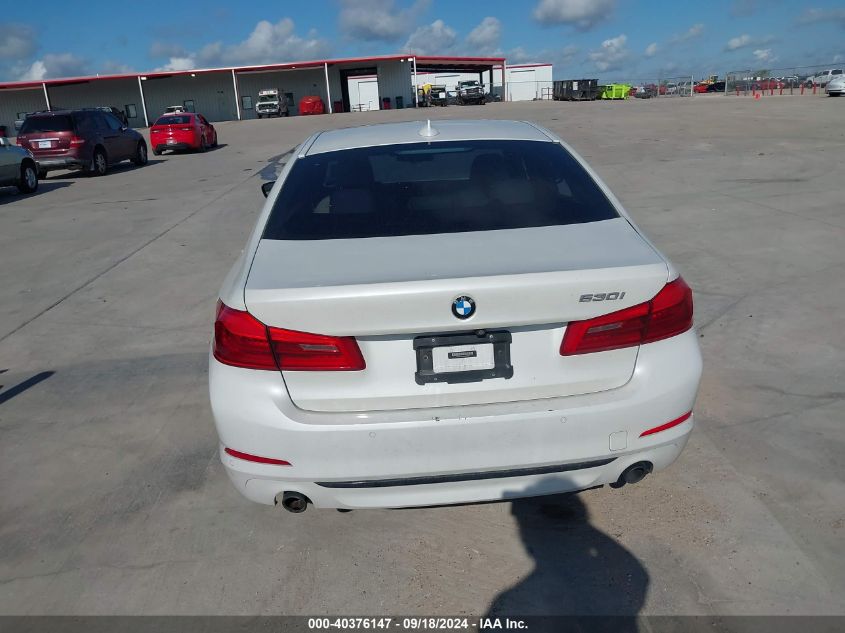 2019 BMW 530I VIN: WBAJA5C50KWW18678 Lot: 40376147