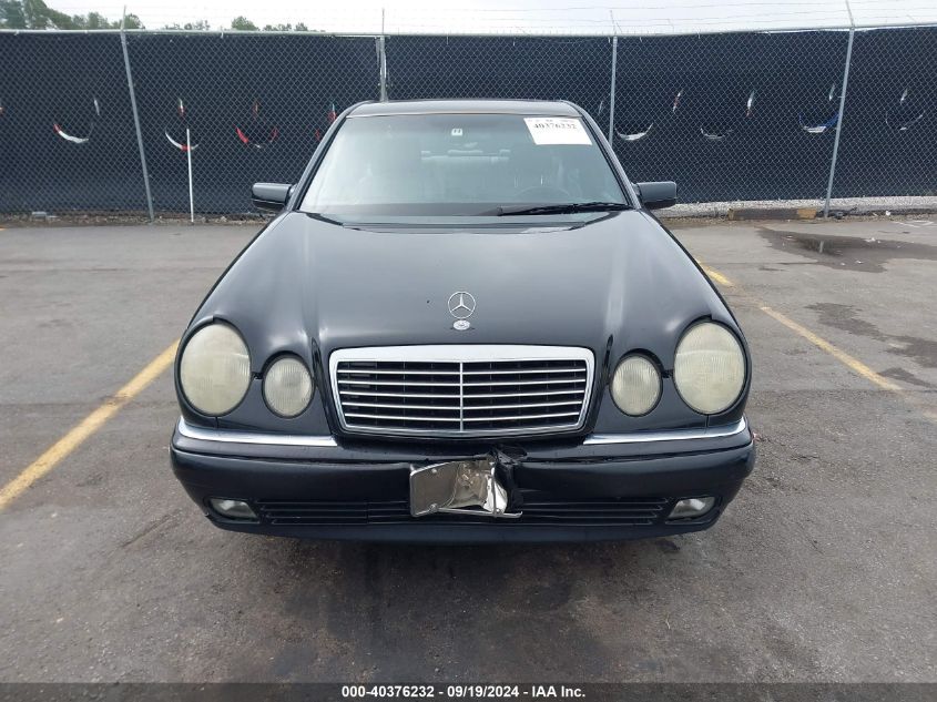 WDBJF25F7WA679200 1998 Mercedes-Benz E 300 Diesel