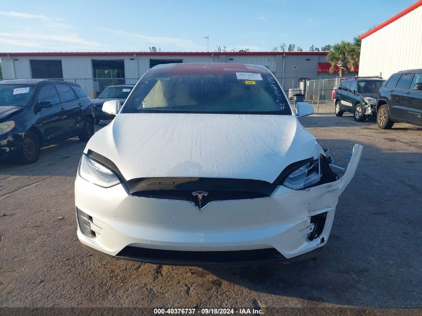 2017 Tesla Model X VIN: 5YJXCBE20HF077069 Lot: 40376737