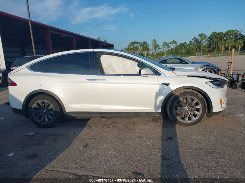 2017 Tesla Model X VIN: 5YJXCBE20HF077069 Lot: 40376737