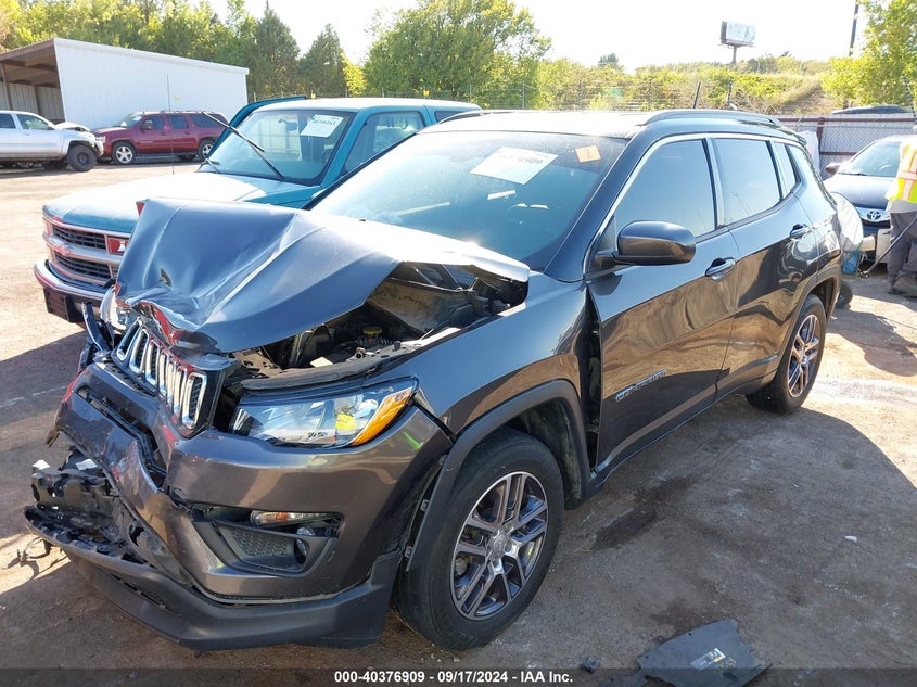 VIN 3C4NJCBB5JT248378 2018 JEEP COMPASS LATITUDE FWD
