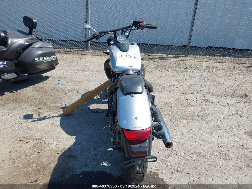 2015 Honda Vt750 C2B VIN: JH2RC5374FK500395 Lot: 40376963