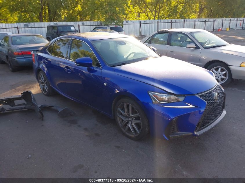 2019 Lexus IS350