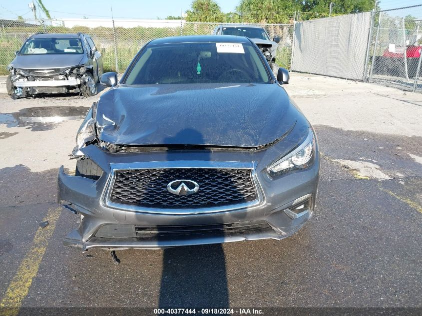 2019 Infiniti Q50 3.0T Luxe VIN: JN1EV7AR5KM555795 Lot: 40377444