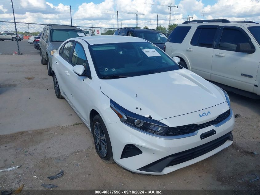 2024 Kia Forte Lxs VIN: 3KPF24AD3RE818842 Lot: 40377598