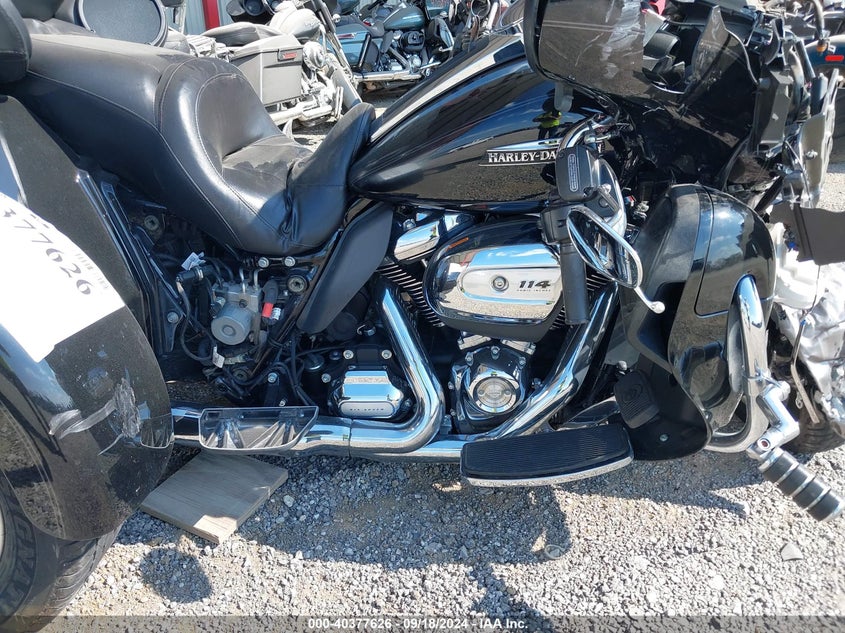 VIN 1HD1MAF16LB859499 2020 HARLEY-DAVIDSON FLHTCUTG