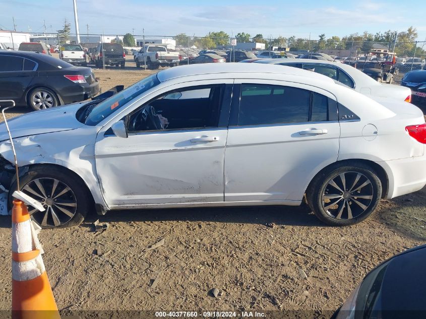 2014 Chrysler 200 Touring VIN: 1C3CCBBB4EN183321 Lot: 40377660