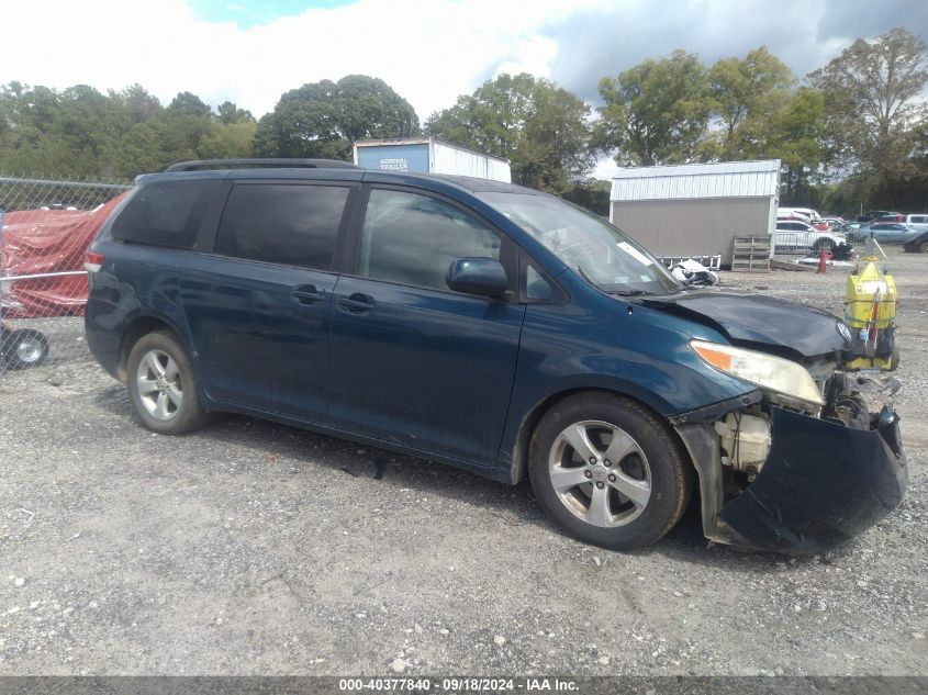 5TDKK3DC2CS192418 2012 Toyota Sienna Le V6 8 Passenger