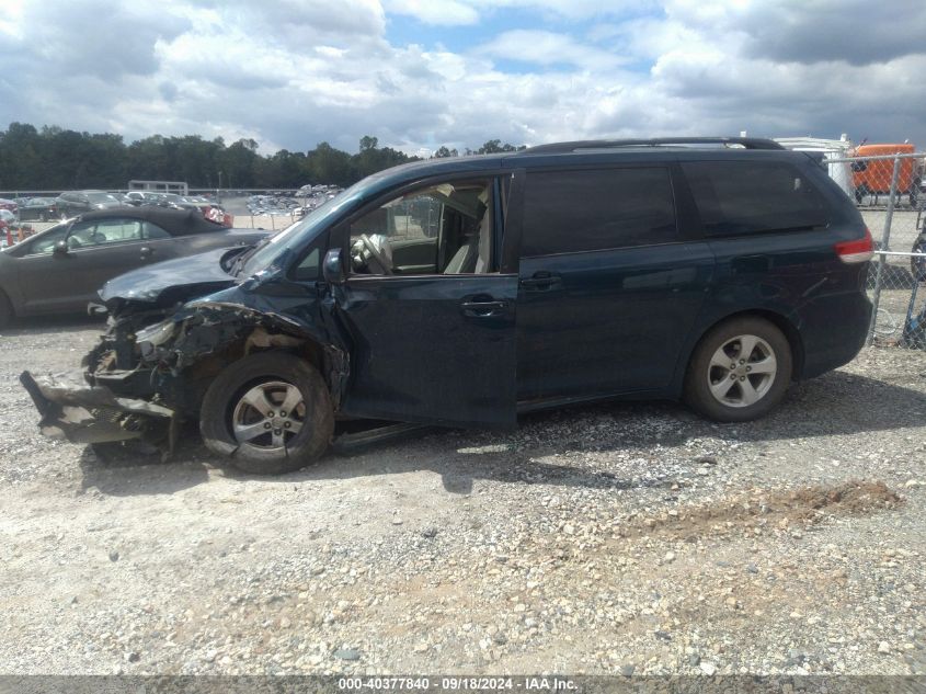 5TDKK3DC2CS192418 2012 Toyota Sienna Le V6 8 Passenger