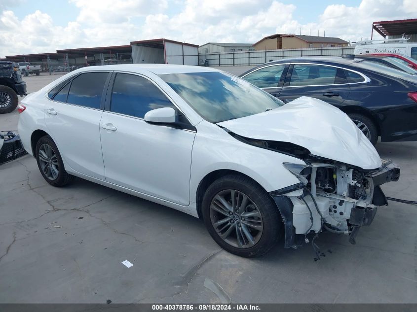 4T1BF1FKXHU401688 2017 TOYOTA CAMRY - Image 1