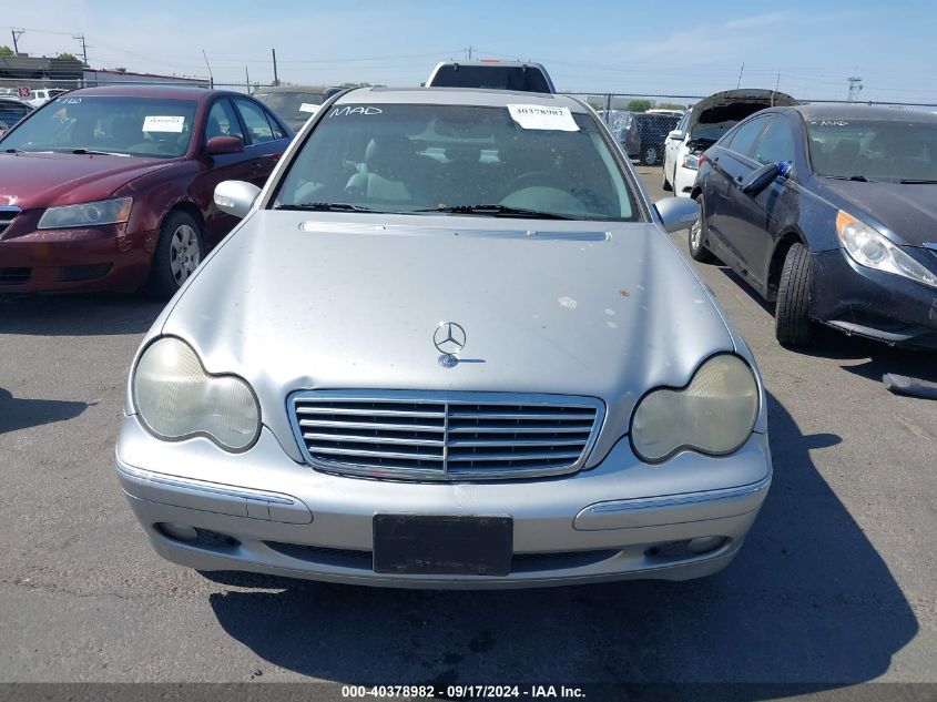 2002 Mercedes-Benz C 240 VIN: WDBRF61J12F252127 Lot: 40378982