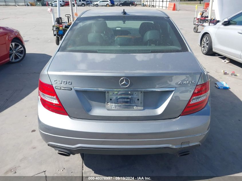 2012 Mercedes-Benz C 300 Luxury 4Matic/Sport 4Matic VIN: WDDGF8BB3CR229756 Lot: 40378997