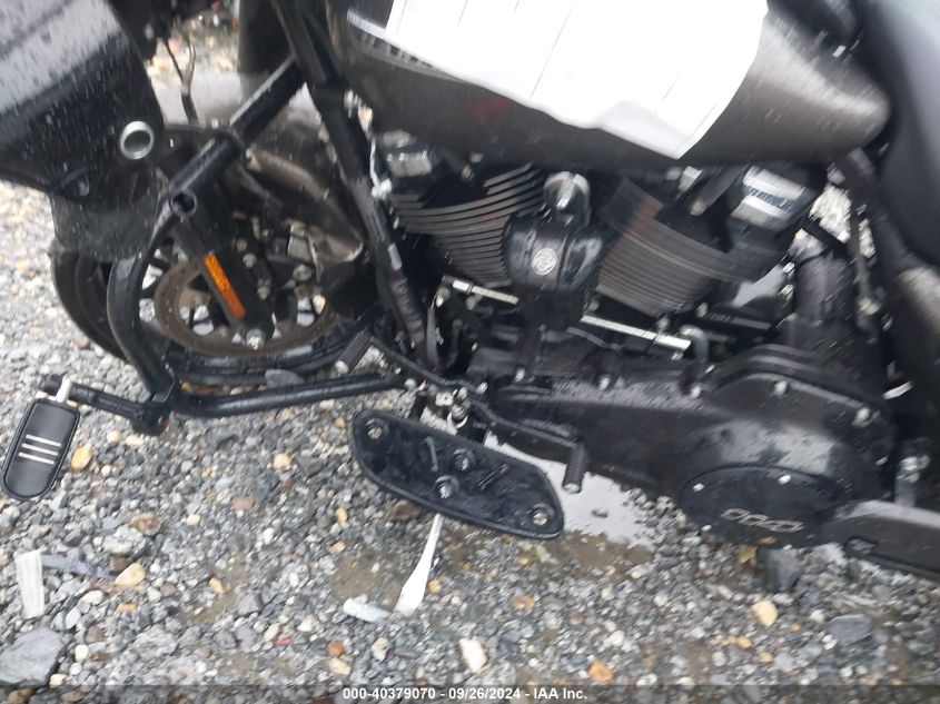 2020 Harley-Davidson Fltrxs VIN: 1HD1KTP1XLB674646 Lot: 40379070
