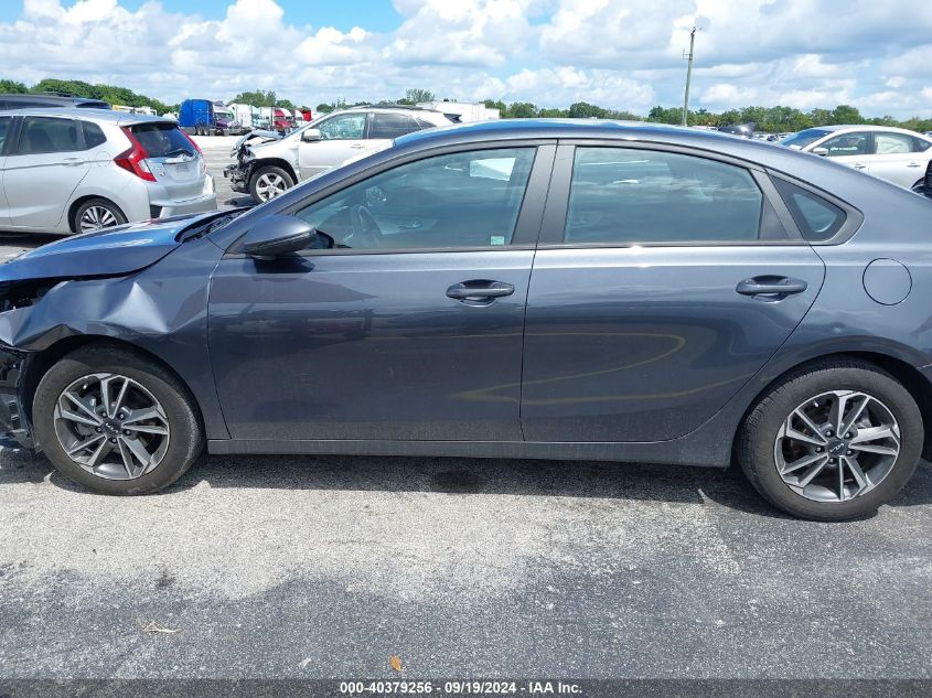 2023 Kia Forte Lxs VIN: 3KPF24AD2PE631153 Lot: 40379256