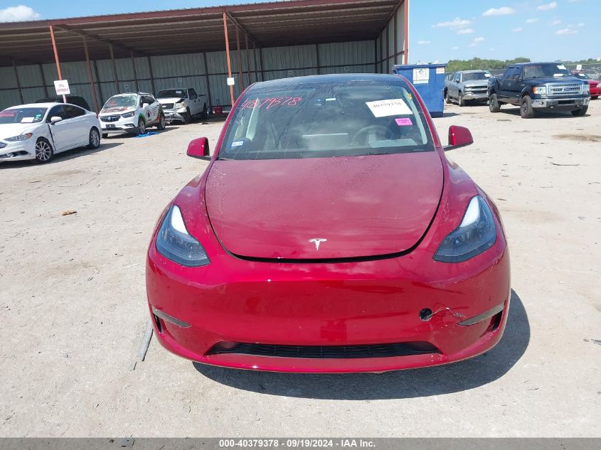 2024 Tesla Model Y Long Range Dual Motor All-Wheel Drive VIN: 7SAYGAEE5RF111329 Lot: 40379378