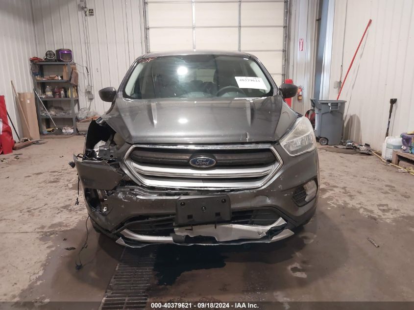 1FMCU0GD3HUD92546 2017 Ford Escape Se