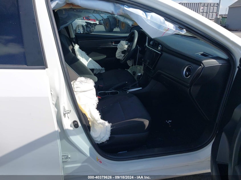 VIN 2T1BURHE4KC138344 2019 TOYOTA COROLLA LE