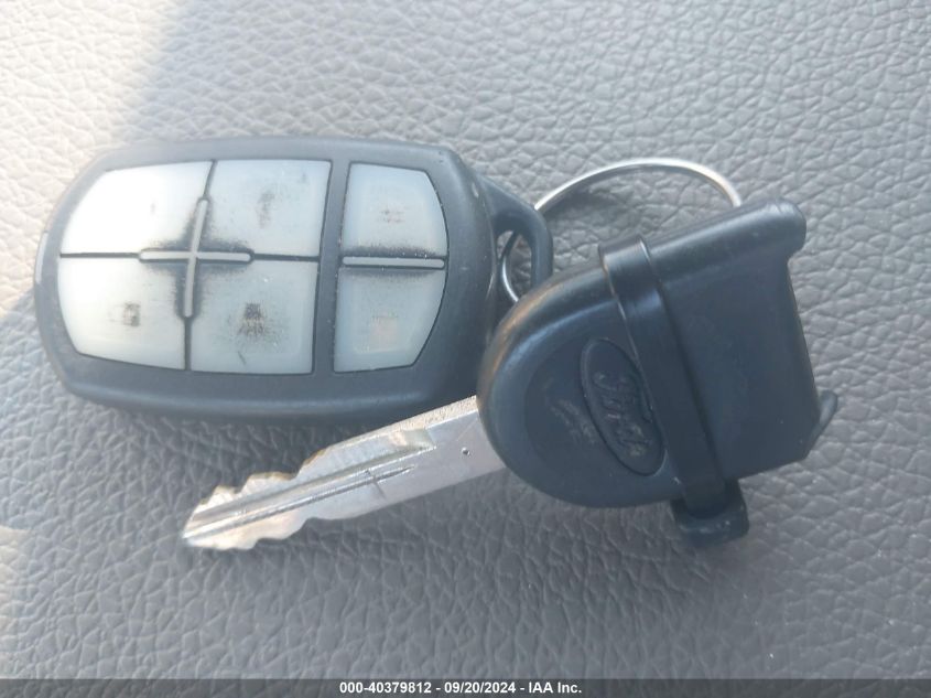 2007 Ford Explorer Sport Trac Xlt VIN: 1FMEU31K17UA21952 Lot: 40379812