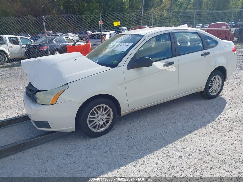 Vin: 1fahp3fn4aw194233, lot: 40868445, ford focus se 20102