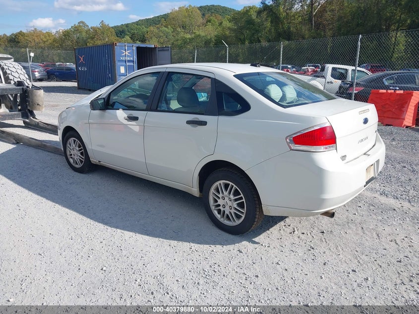 Vin: 1fahp3fn4aw194233, lot: 40868445, ford focus se 20103