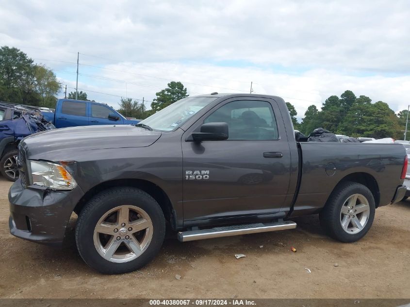 2018 Ram 1500 Express Regular Cab 4X2 6'4 Box VIN: 3C6JR6AG1JG195393 Lot: 40380067