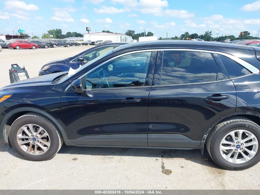 2021 FORD ESCAPE SE - 1FMCU0G68MUA36833