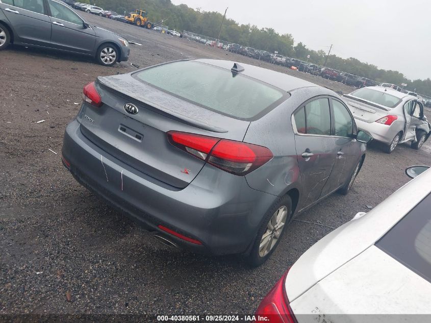 VIN 3KPFL4A79HE111931 2017 KIA Forte, S no.4