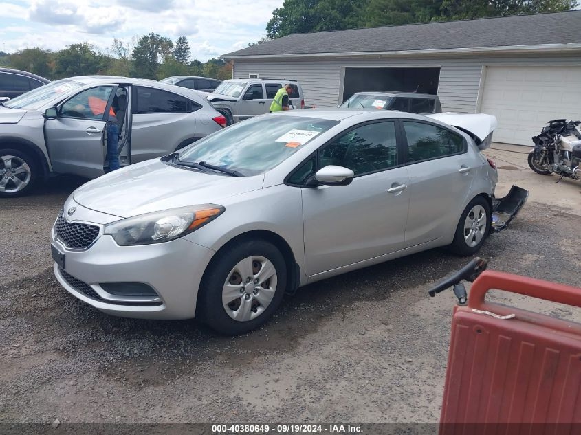 KNAFK4A61F5290532 2015 KIA FORTE - Image 2