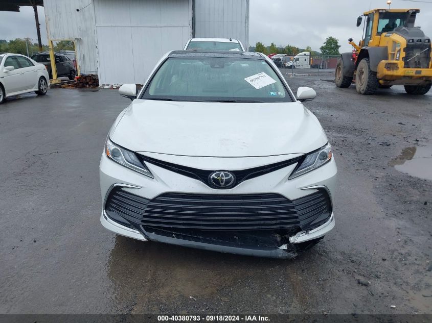 4T1F11BK4NU057860 2022 Toyota Camry Xle Awd