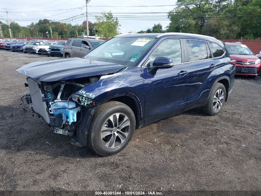 2024 Toyota Highlander Xle VIN: 5TDKDRBH2RS556826 Lot: 40381244