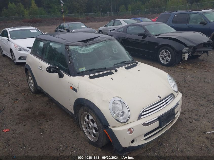 2005 Mini Cooper VIN: WMWRC33405TJ65774 Lot: 40381643