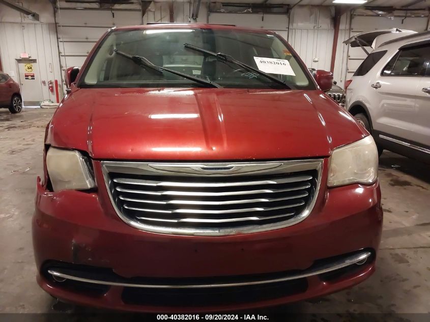 2A4RR8DG9BR616026 2011 Chrysler Town & Country Touring-L