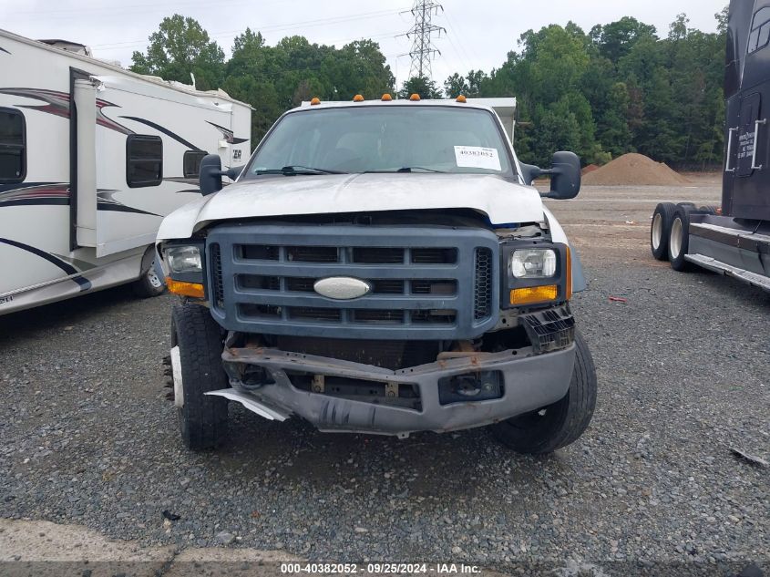 2007 Ford F-550 Chassis Lariat/Xl/Xlt VIN: 1FDAW56Y97EA13724 Lot: 40382052