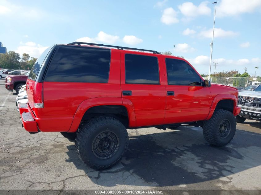 2000 Chevrolet Tahoe Z71 VIN: 1GNEK13R7YR119064 Lot: 40382085