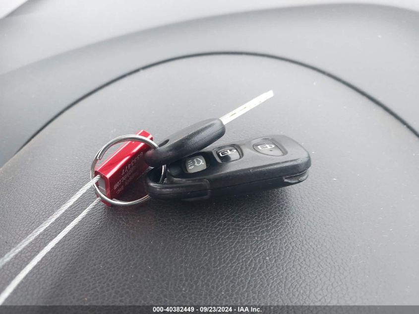 5NPDH4AE7CH141117 2012 Hyundai Elantra Gls