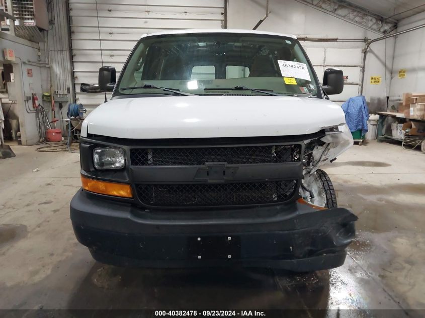 2017 Chevrolet Express 2500 Work Van VIN: 1GCWGAFF6H1175530 Lot: 40382478