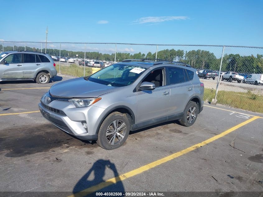 2T3RFREV1HW561779 2017 TOYOTA RAV 4 - Image 2