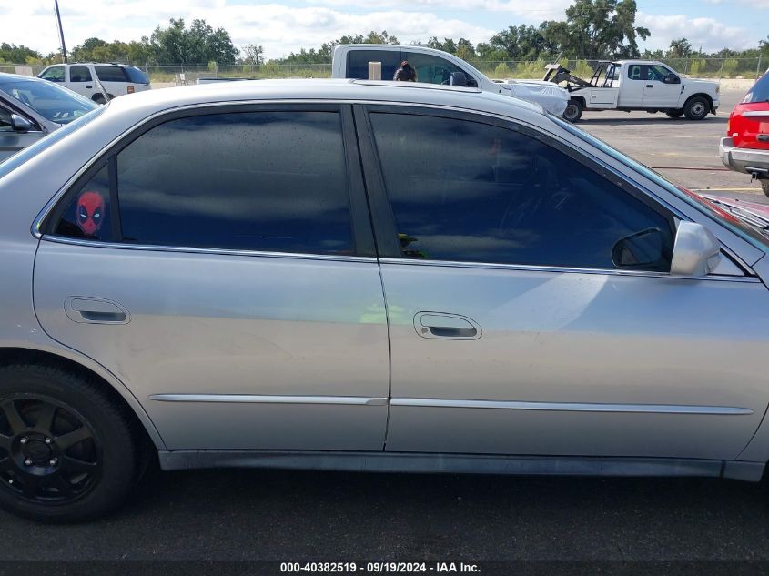 2002 Honda Accord 2.3 Se VIN: 1HGCG56732A165887 Lot: 40382519