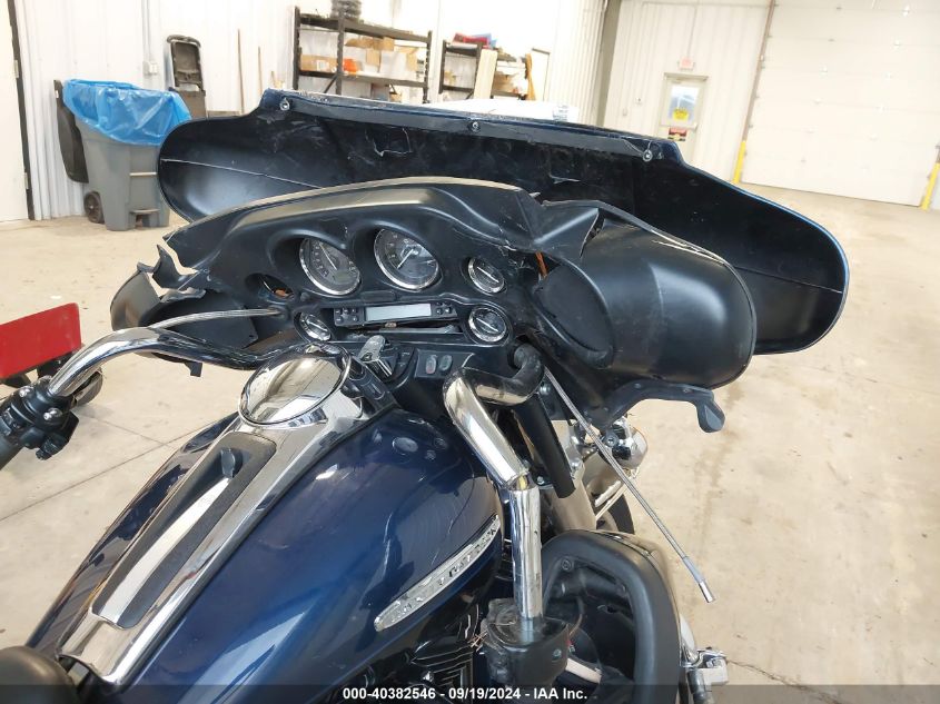 2013 Harley-Davidson Flhtk Electra Glide Ultra Ltd VIN: 1HD1KEM15DB685491 Lot: 40382546