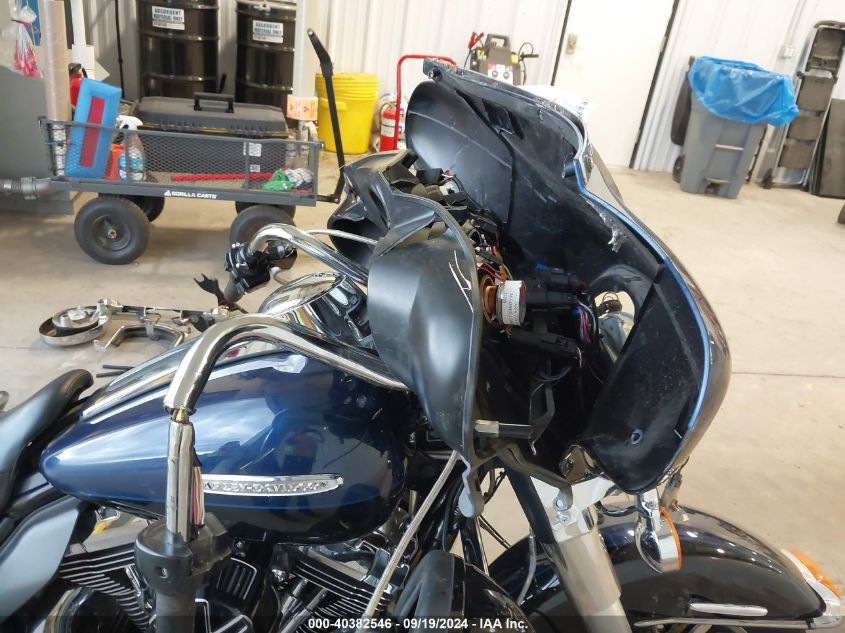 2013 Harley-Davidson Flhtk Electra Glide Ultra Ltd VIN: 1HD1KEM15DB685491 Lot: 40382546