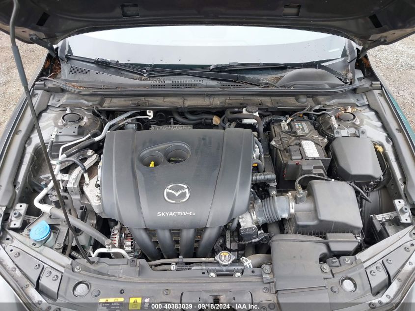 3MZBPADLXKM110002 2019 Mazda Mazda3 Preferred Package