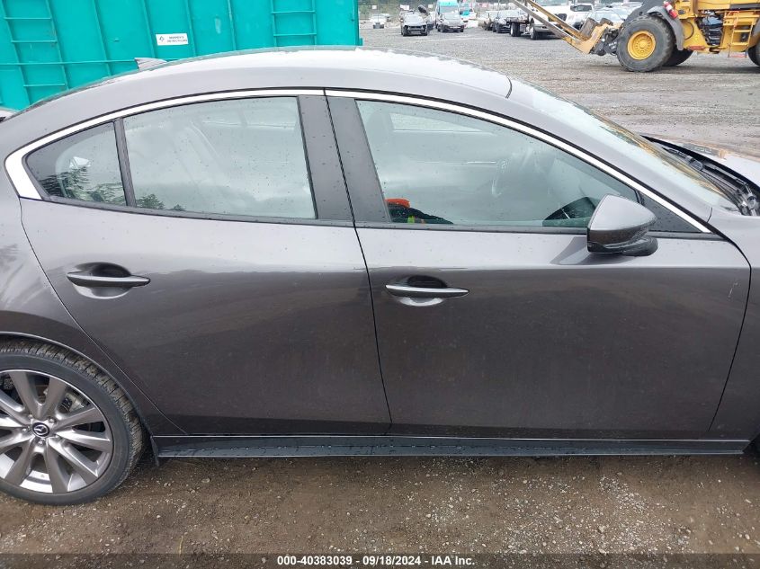 3MZBPADLXKM110002 2019 Mazda Mazda3 Preferred Package