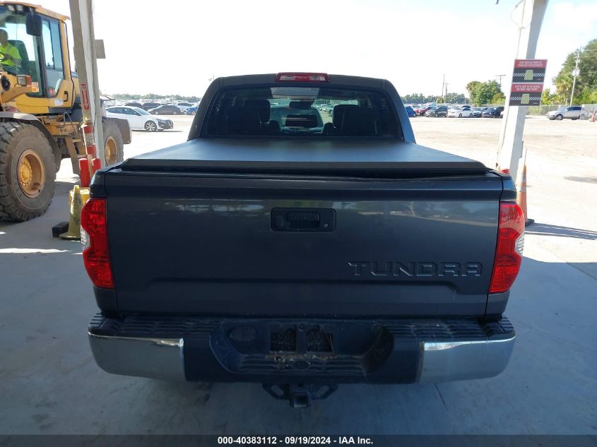 2018 Toyota Tundra Limited 5.7L V8 VIN: 5TFFY5F14JX241617 Lot: 40383112