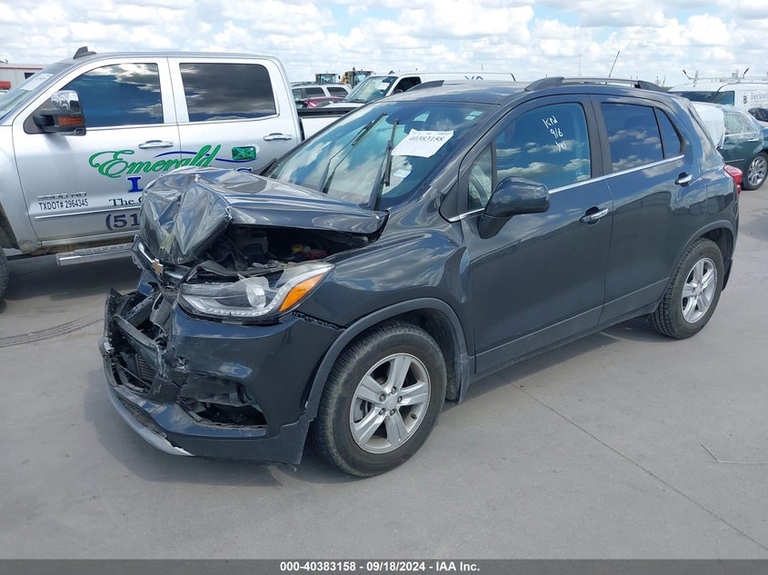 VIN 3GNCJLSB4JL219761 2018 CHEVROLET TRAX LT
