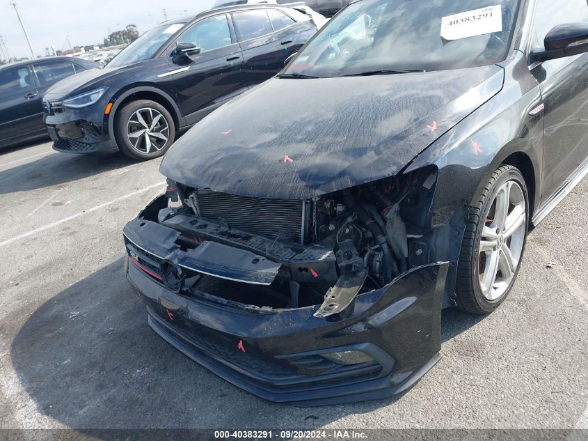 3VW4T7AJ3HM272153 2017 Volkswagen Jetta Gli