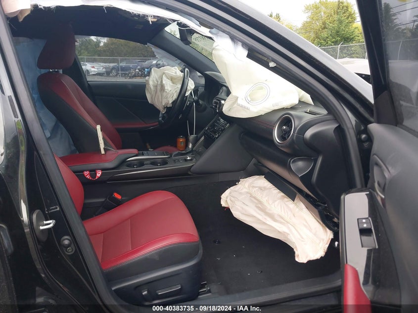 2021 LEXUS IS 300 2.0L I-4 DI, DOHC, V(VIN: JTHCA1D22M5115752