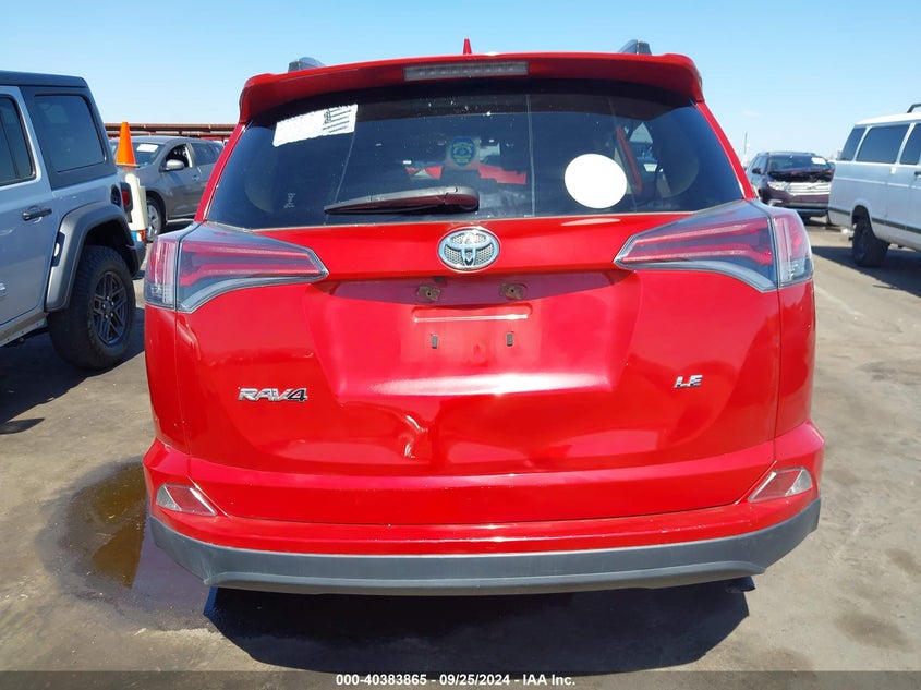 JTMZFREV3HJ137258 2017 Toyota Rav4 Le