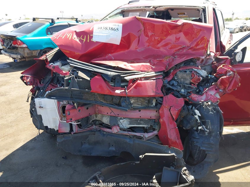 JTMZFREV3HJ137258 2017 Toyota Rav4 Le