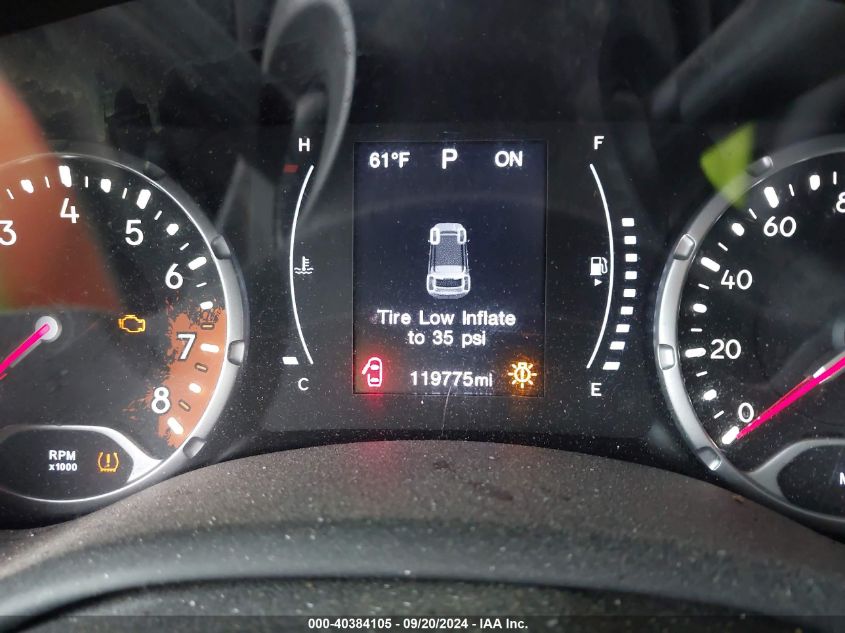 ZACCJBAB4HPF37501 2017 Jeep Renegade Sport 4X4